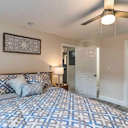 Inviting Apartment Less Than 2 Mi To Riviera Beach! Уест Палм Бийч Екстериор снимка