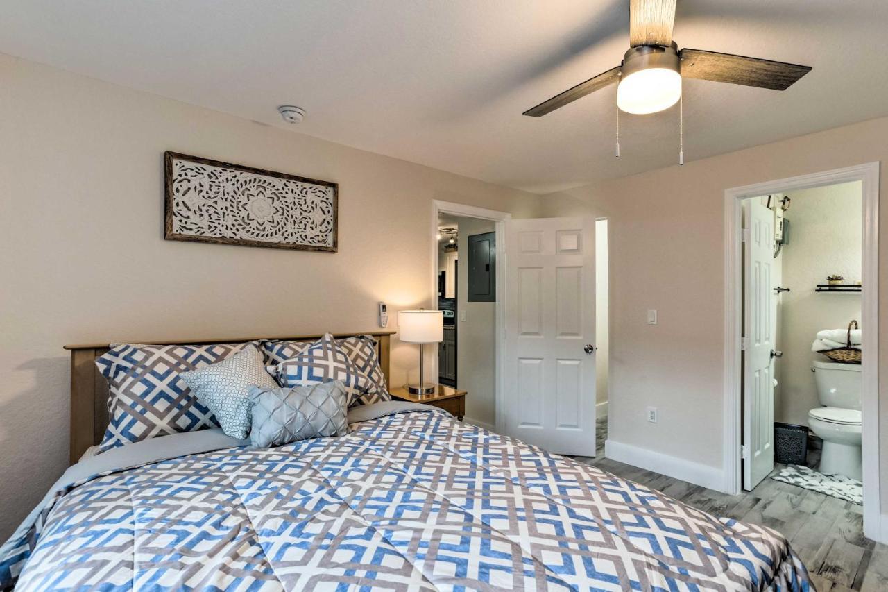 Inviting Apartment Less Than 2 Mi To Riviera Beach! Уест Палм Бийч Екстериор снимка